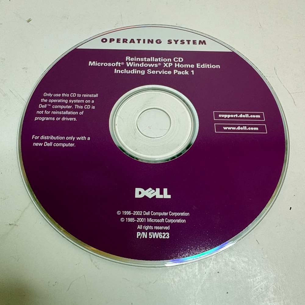 Dell Purple Reinstallation CD for Windows XP Home Edition